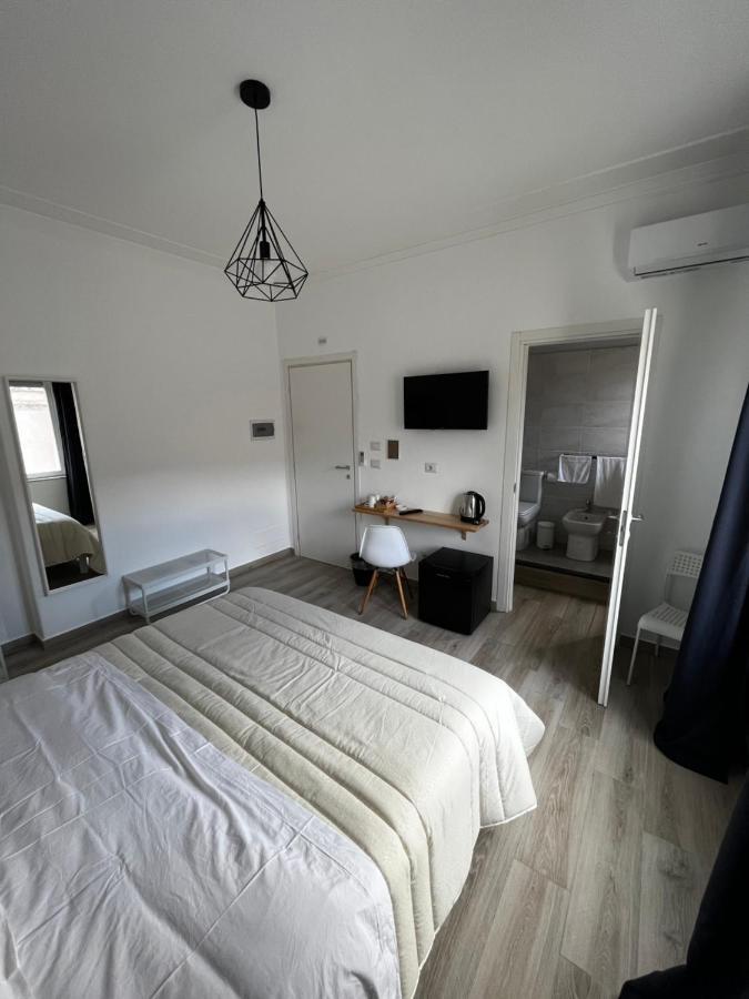 Dimora Sicula Guest House Катания Экстерьер фото